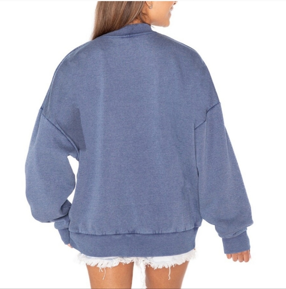 NWT Seatle Seahawks NFL Gameday Couture Navy Vintage Wash Oversized Crewneck - Picture 3 of 5